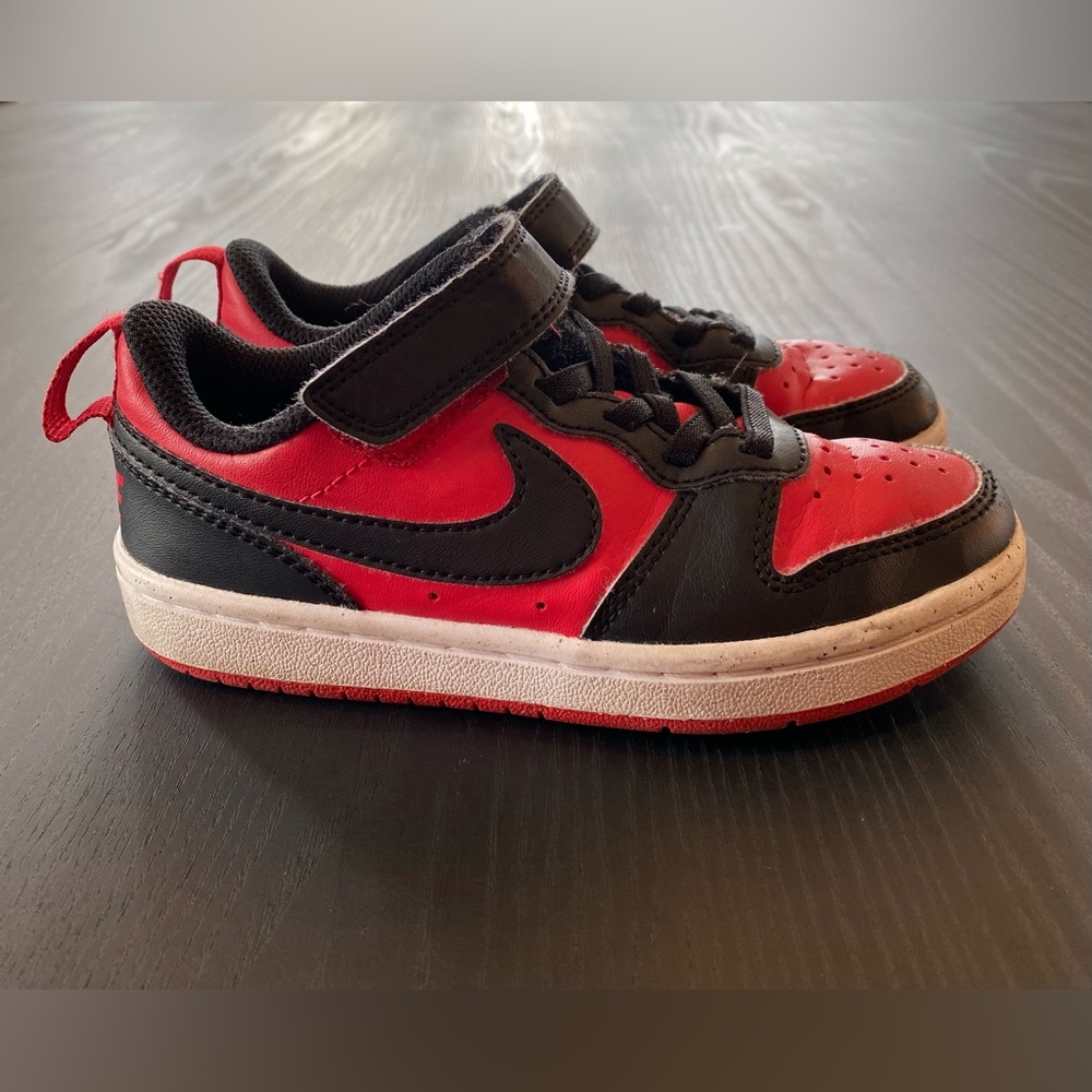 Nike Kids Black & Red Court Borough Low Recraft Sneakers Size 11C